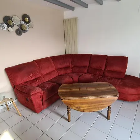 De 2 A 11 Personnes Au Domaine D'usson * Echebrune