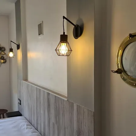 Semesterbostad De 2 A 11 Personnes Au Domaine D'usson Echebrune