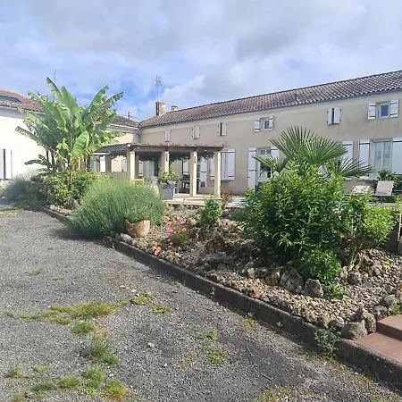 Semesterbostad De 2 A 11 Personnes Au Domaine D'usson *