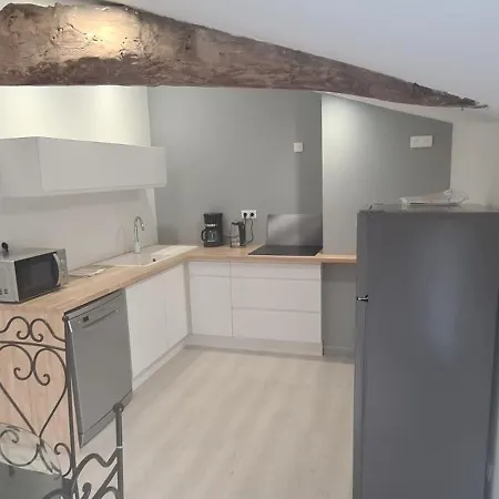 Semesterbostad De 2 A 11 Personnes Au Domaine D'usson *