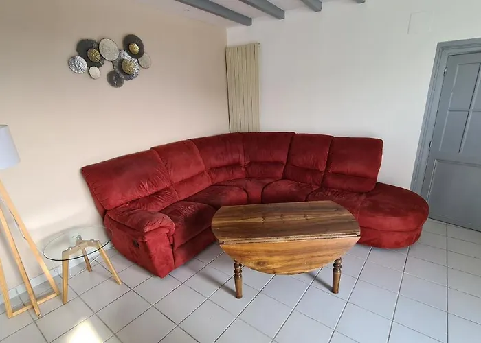 De 2 A 11 Personnes Au Domaine D'usson * Echebrune