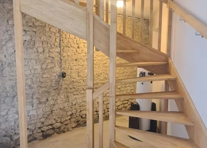 De 2 A 11 Personnes Au Domaine D'usson *